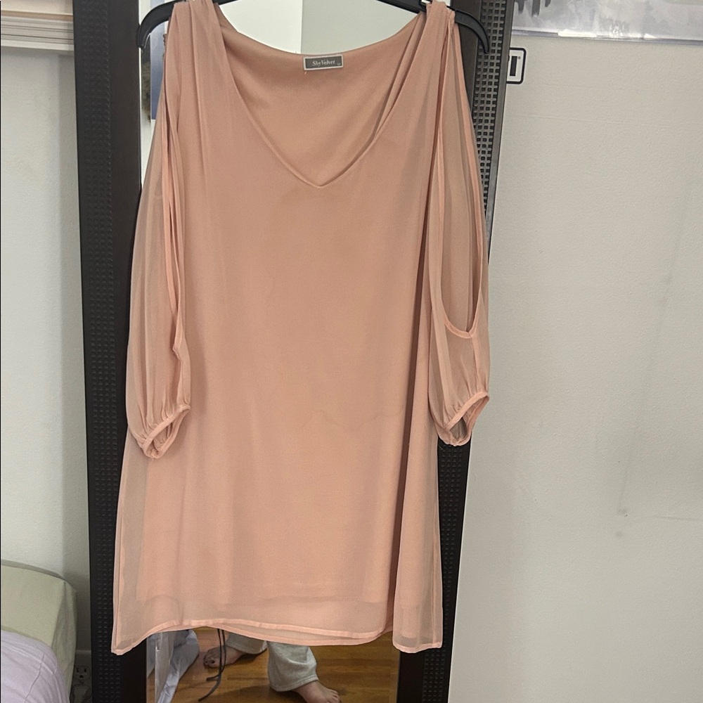 Elegant Blush Off-Shoulder Blouse